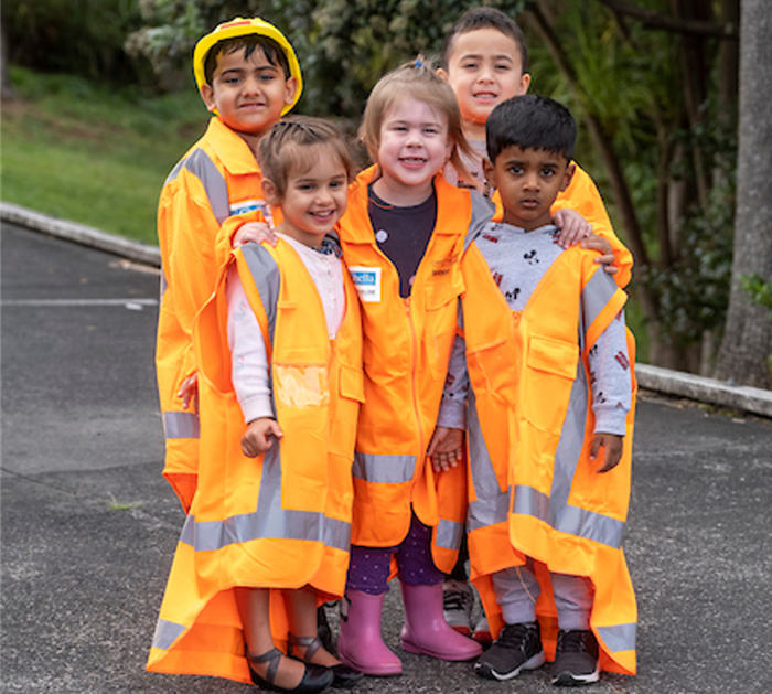 Photo of kindy kids all kitted out in PPE